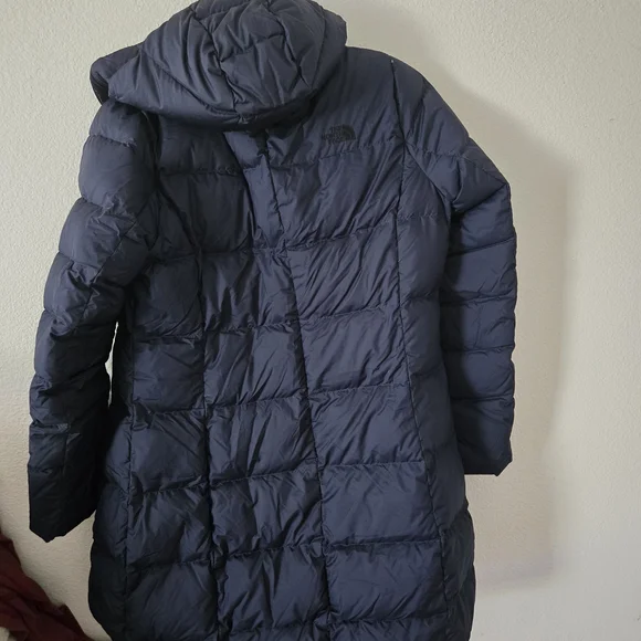 North Face Dealio Women's Navy Puffer Coat - Picture 6 of 7